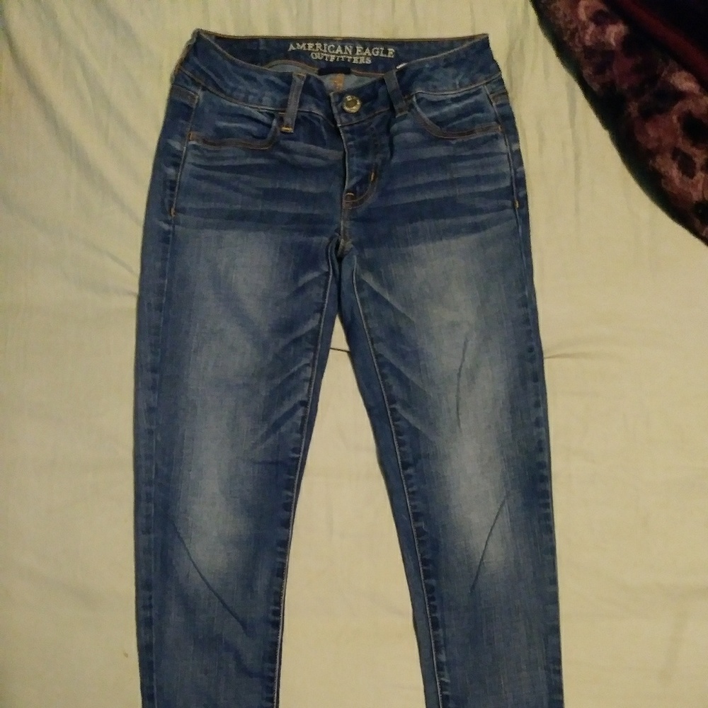 American eagle skinny jean.